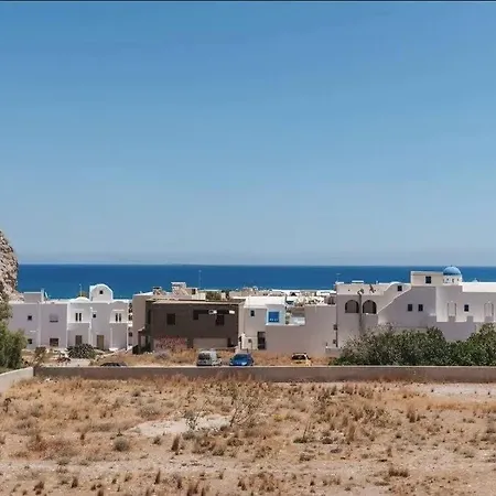 Santorini Seaside Retreat - Flora's Summer Escape *