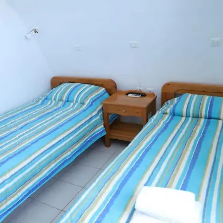 Flora Santorini Σπίτι διακοπών *