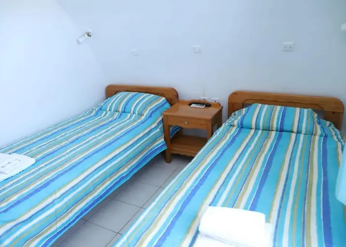 Flora Santorini Holiday home *