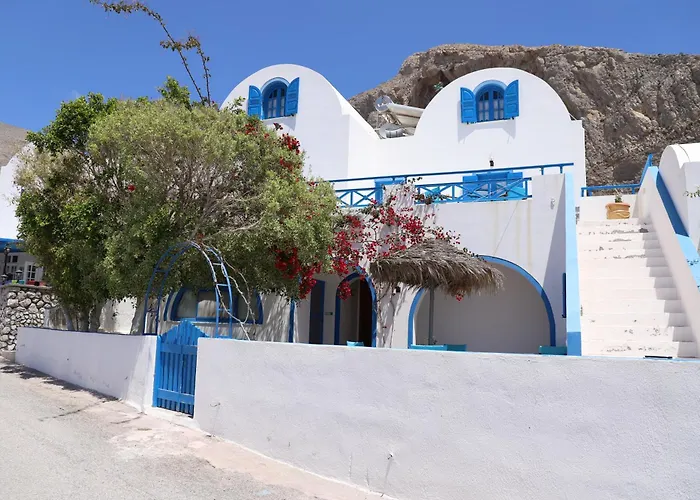 Holiday home Flora Santorini Perissa (Santorini)