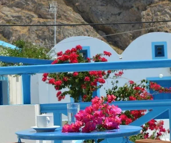 Holiday home Flora Santorini