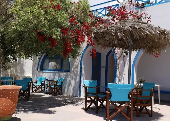 Flora Santorini Feriehus Perissa (Santorini)