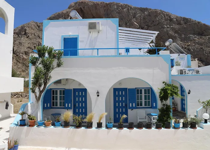 Дом отдыха Flora Santorini *